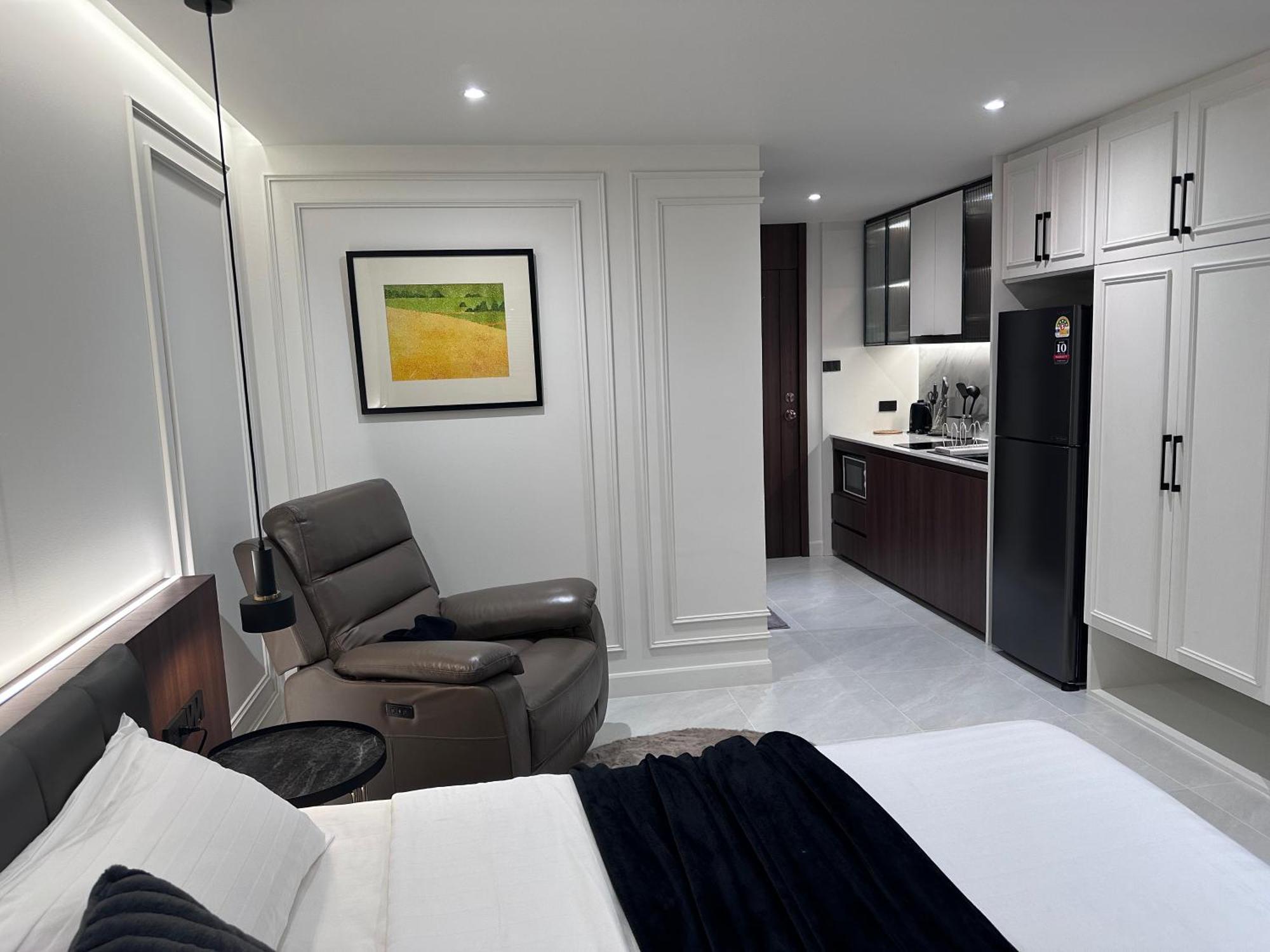 Chill Chill At Nimman Apartment Chiang Mai Exterior photo