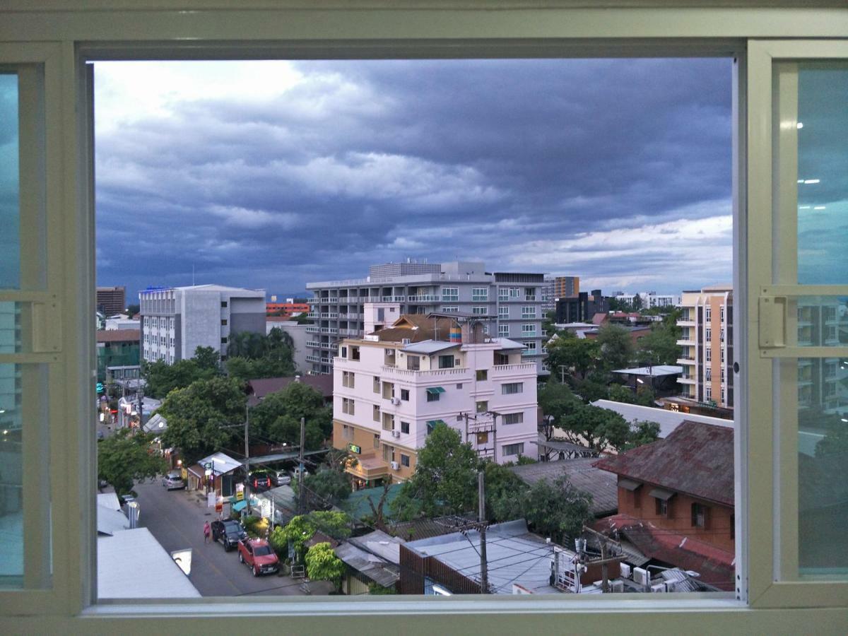 Chill Chill At Nimman Apartment Chiang Mai Exterior photo